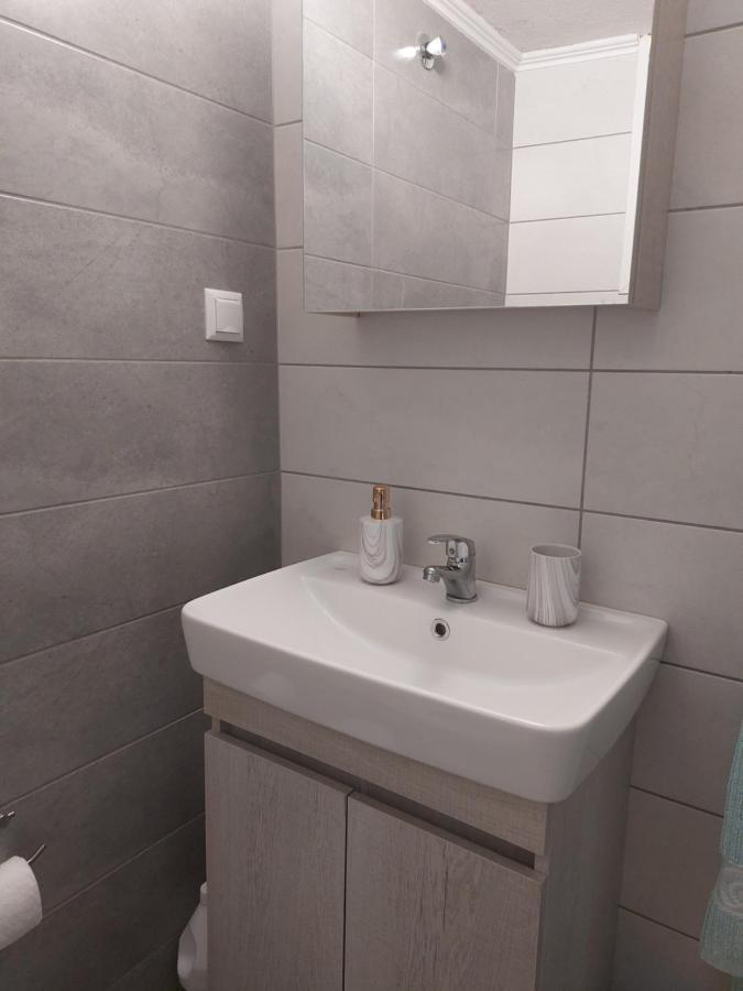 Luminosa Seaview Apartment Nea Iraklitsa Exterior photo